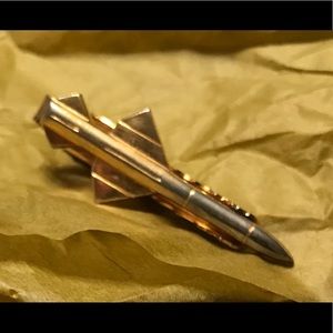 Vintage tie tack